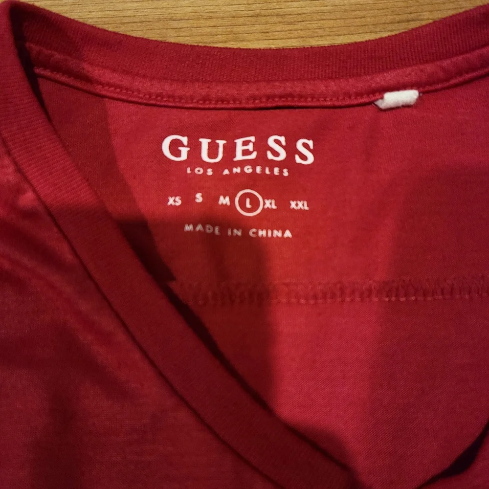 GUESS top - Picture 2 of 2